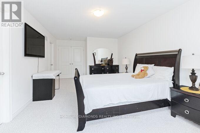4 Foliage Drive, Brampton, Ontario  L7A 4M6 - Photo 24 - W12412884
