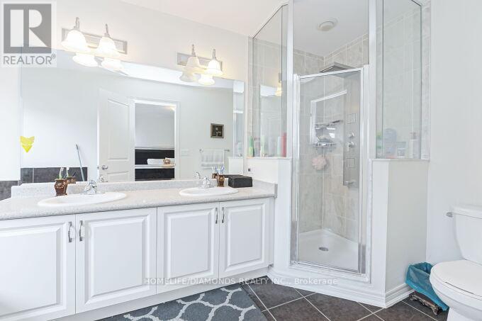 4 Foliage Drive, Brampton, Ontario  L7A 4M6 - Photo 28 - W12412884