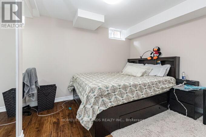 4 Foliage Drive, Brampton, Ontario  L7A 4M6 - Photo 43 - W12412884