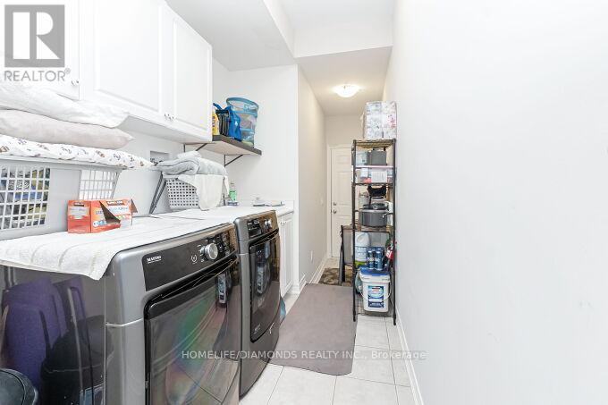4 Foliage Drive, Brampton, Ontario  L7A 4M6 - Photo 46 - W12412884