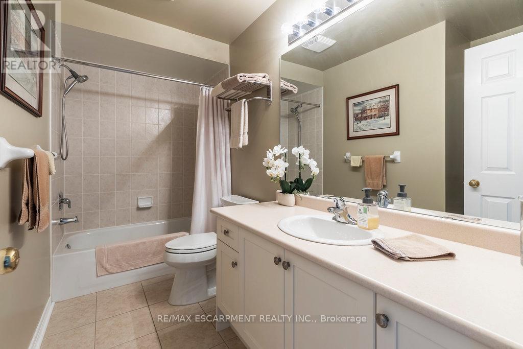 22 - 4220 Sarazen Drive, Burlington, Ontario  L7M 5C6 - Photo 36 - W12412914