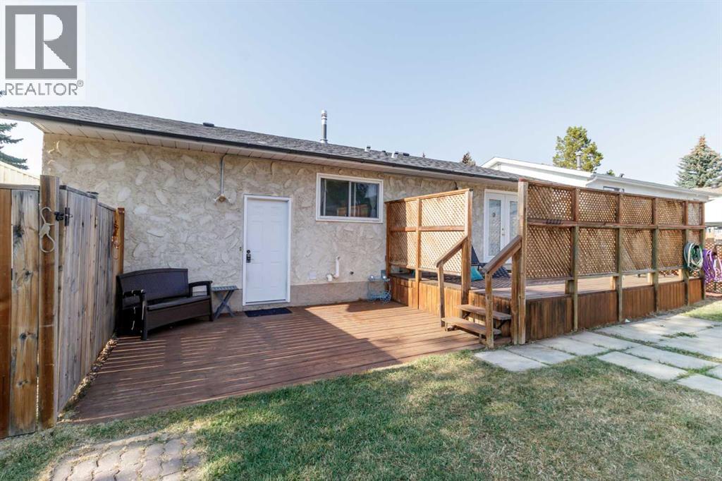49 Sylvan Drive, Sylvan Lake, Alberta  T4S 1J6 - Photo 28 - A2249853