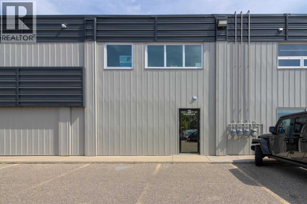 #230, 2910 16 Avenue N, Lethbridge, Alberta  T1H 5E9 - Photo 2 - A2252323