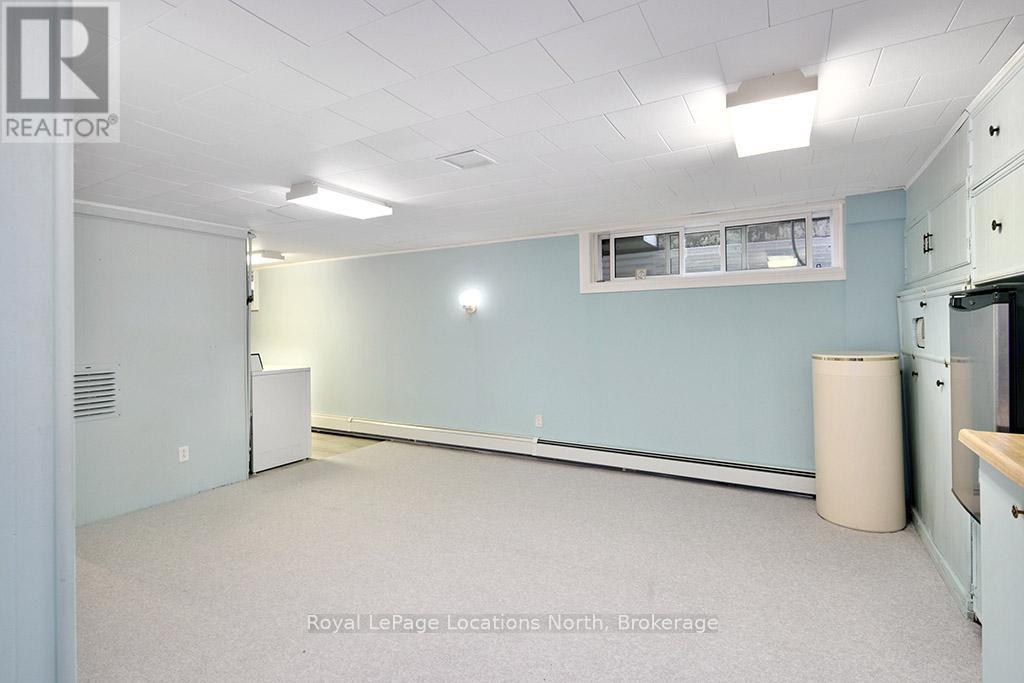 141 Hillcrest Drive, Blue Mountains, Ontario  N0H 1J0 - Photo 20 - X12413097