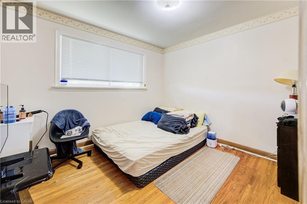 18 Edinburgh Drive, St. Catharines, Ontario  L2M 3H1 - Photo 13 - 40770161