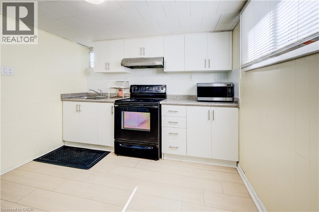 18 Edinburgh Drive, St. Catharines, Ontario  L2M 3H1 - Photo 19 - 40770161