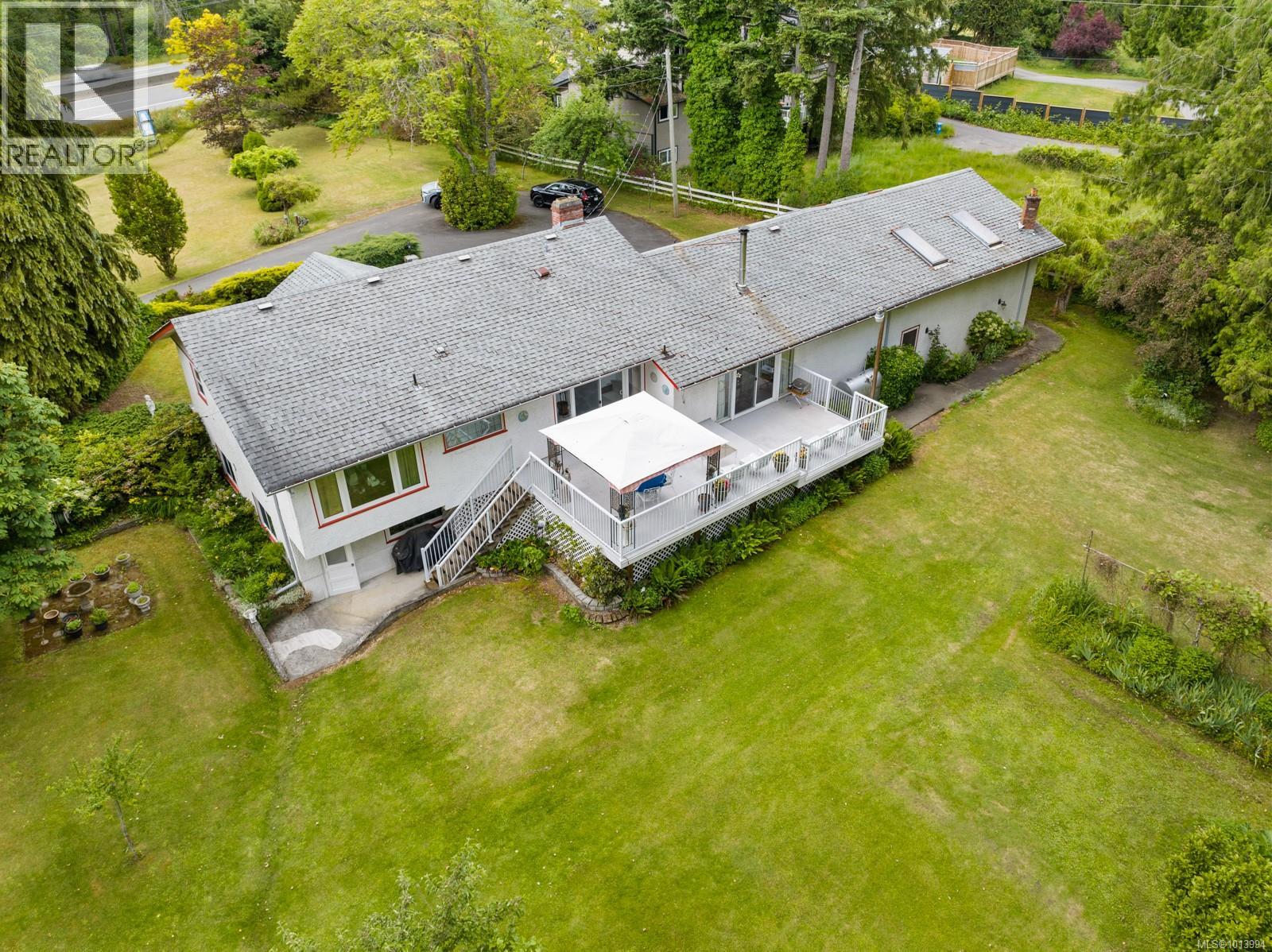 3367 Trans Canada Hwy, Cobble Hill, British Columbia  V0R 1L7 - Photo 49 - 1013994