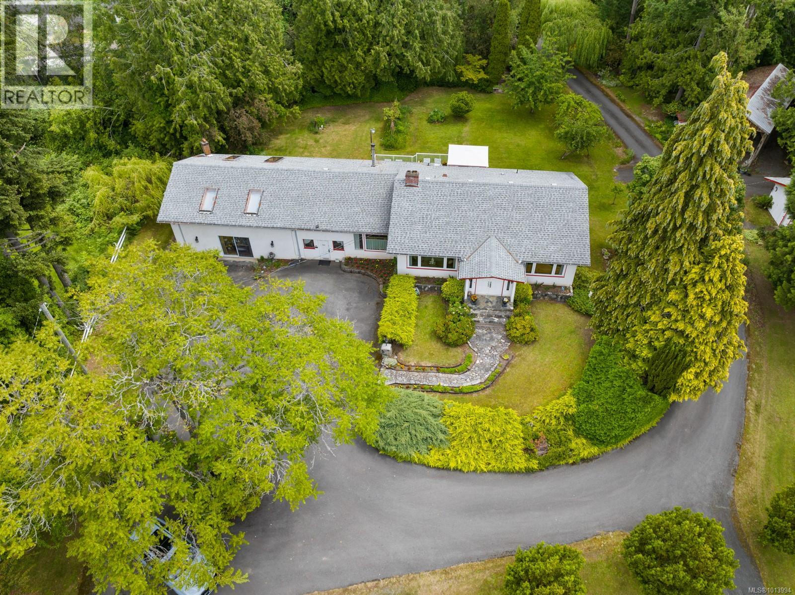 3367 Trans Canada Hwy, Cobble Hill, British Columbia  V0R 1L7 - Photo 55 - 1013994