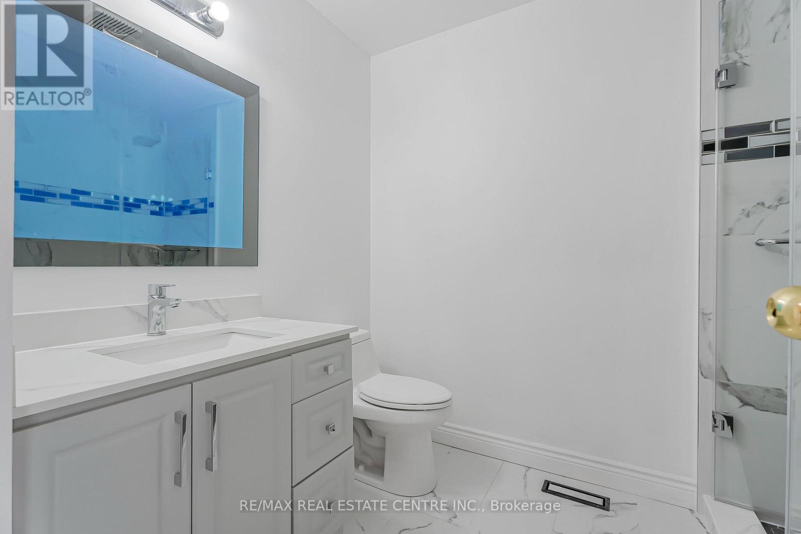 1 - 125 Sekura Crescent, Cambridge, Ontario  N1R 8B4 - Photo 14 - X12412771