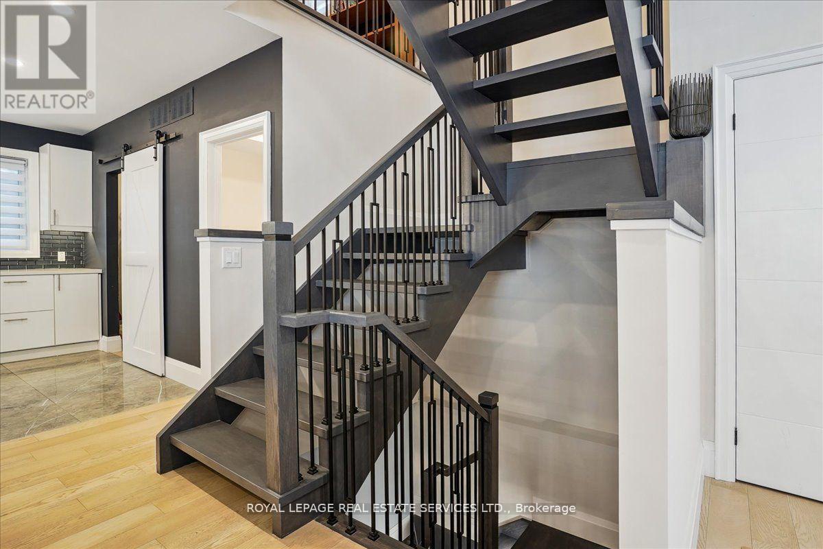 24 Peel Street N, Hamilton, Ontario  L9H 2Z9 - Photo 20 - X12412780