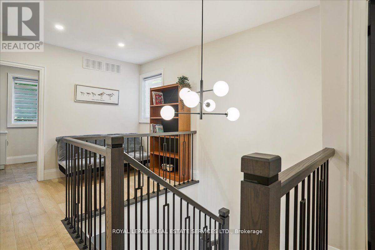 24 Peel Street N, Hamilton, Ontario  L9H 2Z9 - Photo 21 - X12412780