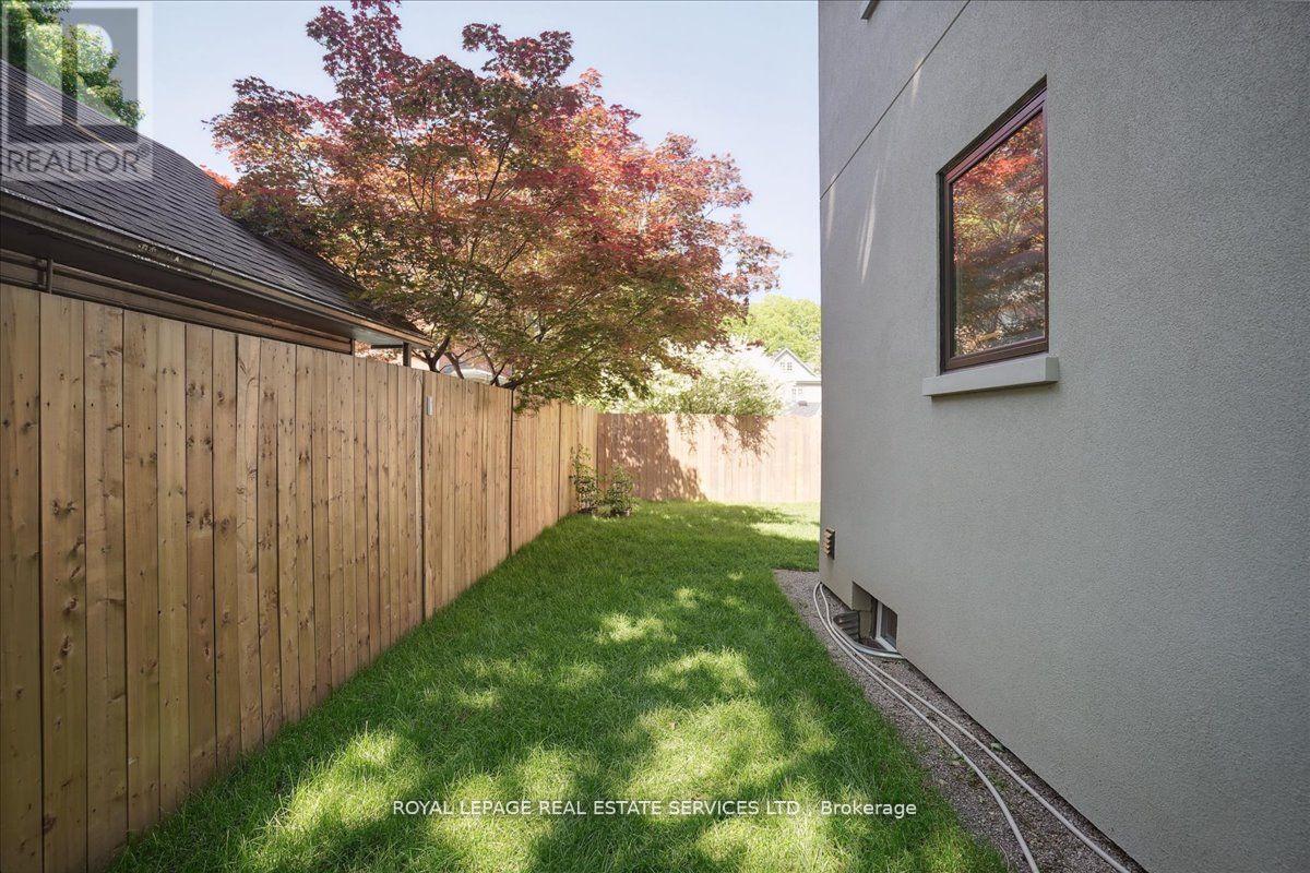 24 Peel Street N, Hamilton, Ontario  L9H 2Z9 - Photo 38 - X12412780