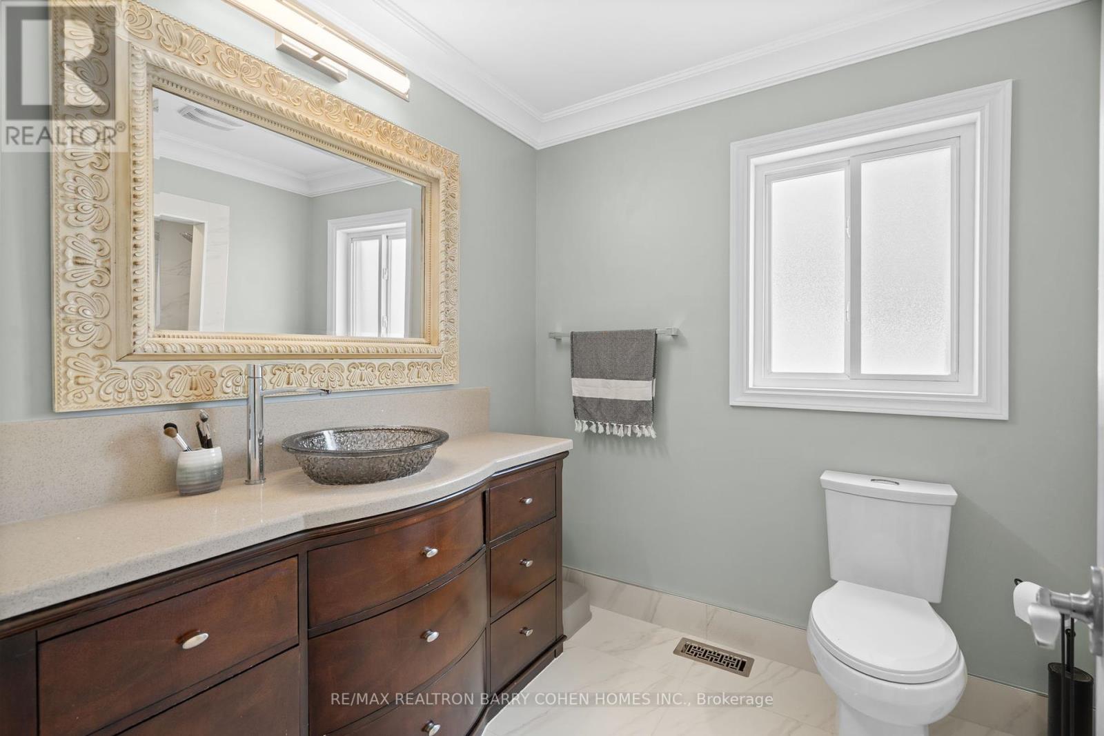 16 Lakeshore Drive, Hamilton, Ontario  L8E 5C6 - Photo 24 - X12412811