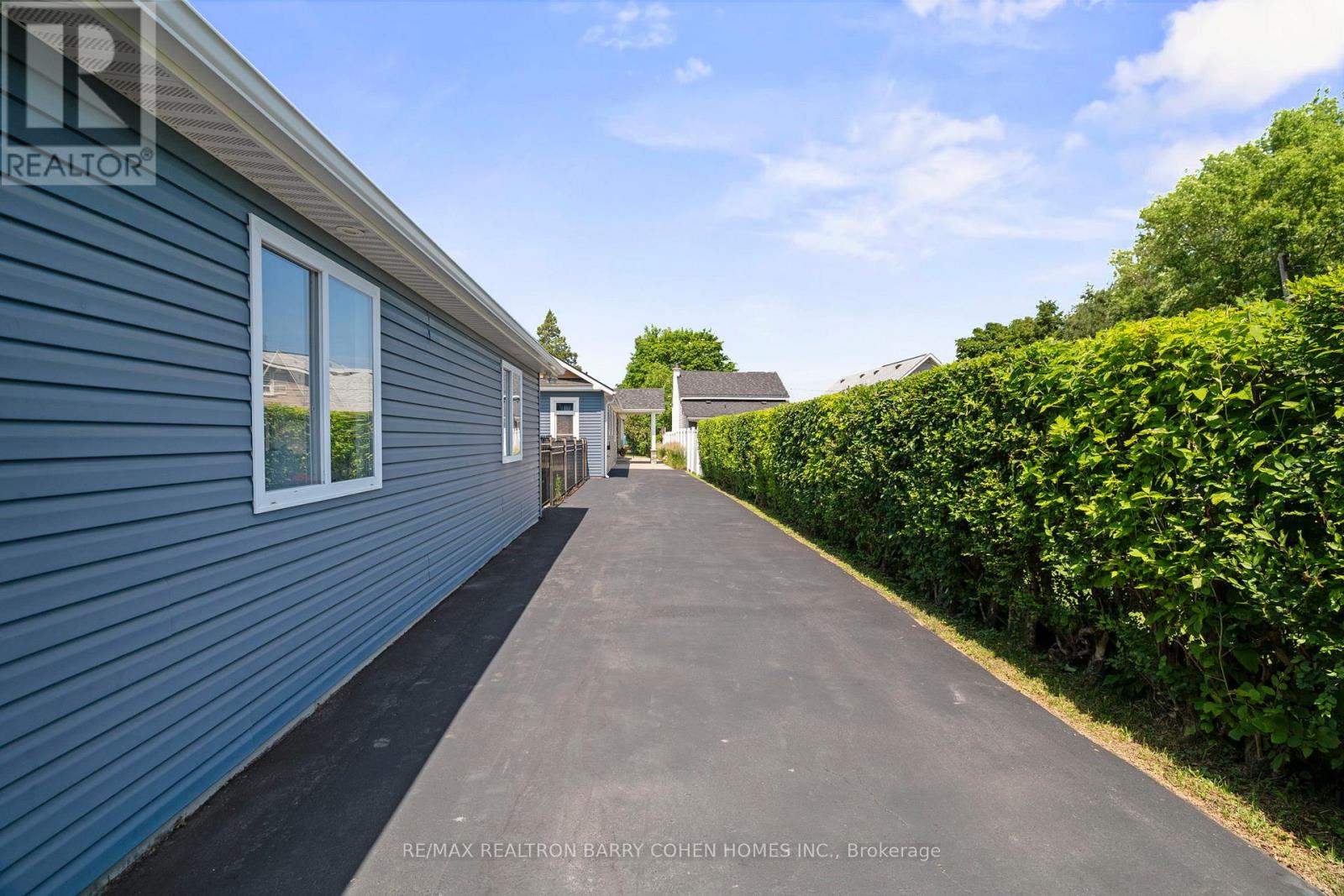 16 Lakeshore Drive, Hamilton, Ontario  L8E 5C6 - Photo 34 - X12412811