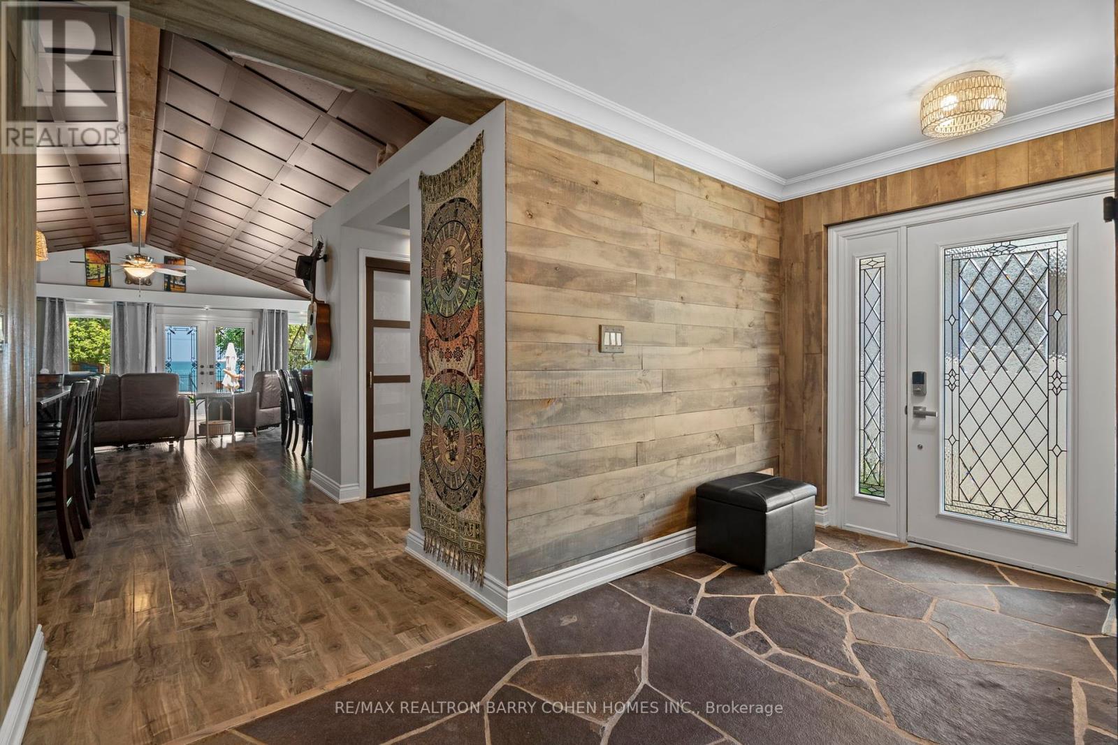Property at 16 LAKESHORE DRIVE image 5