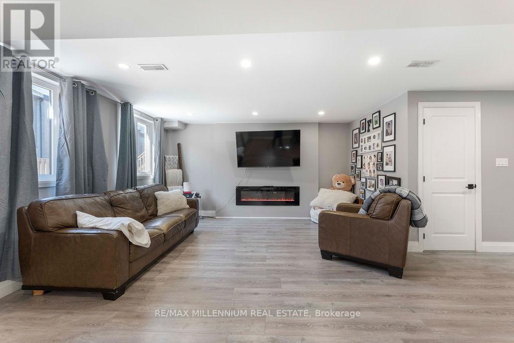 67 Lexington Avenue, Hamilton, Ontario  L8J 0L5 - Photo 25 - X12412844