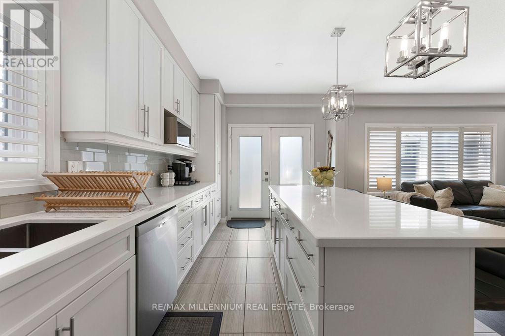 67 Lexington Avenue, Hamilton, Ontario  L8J 0L5 - Photo 8 - X12412844