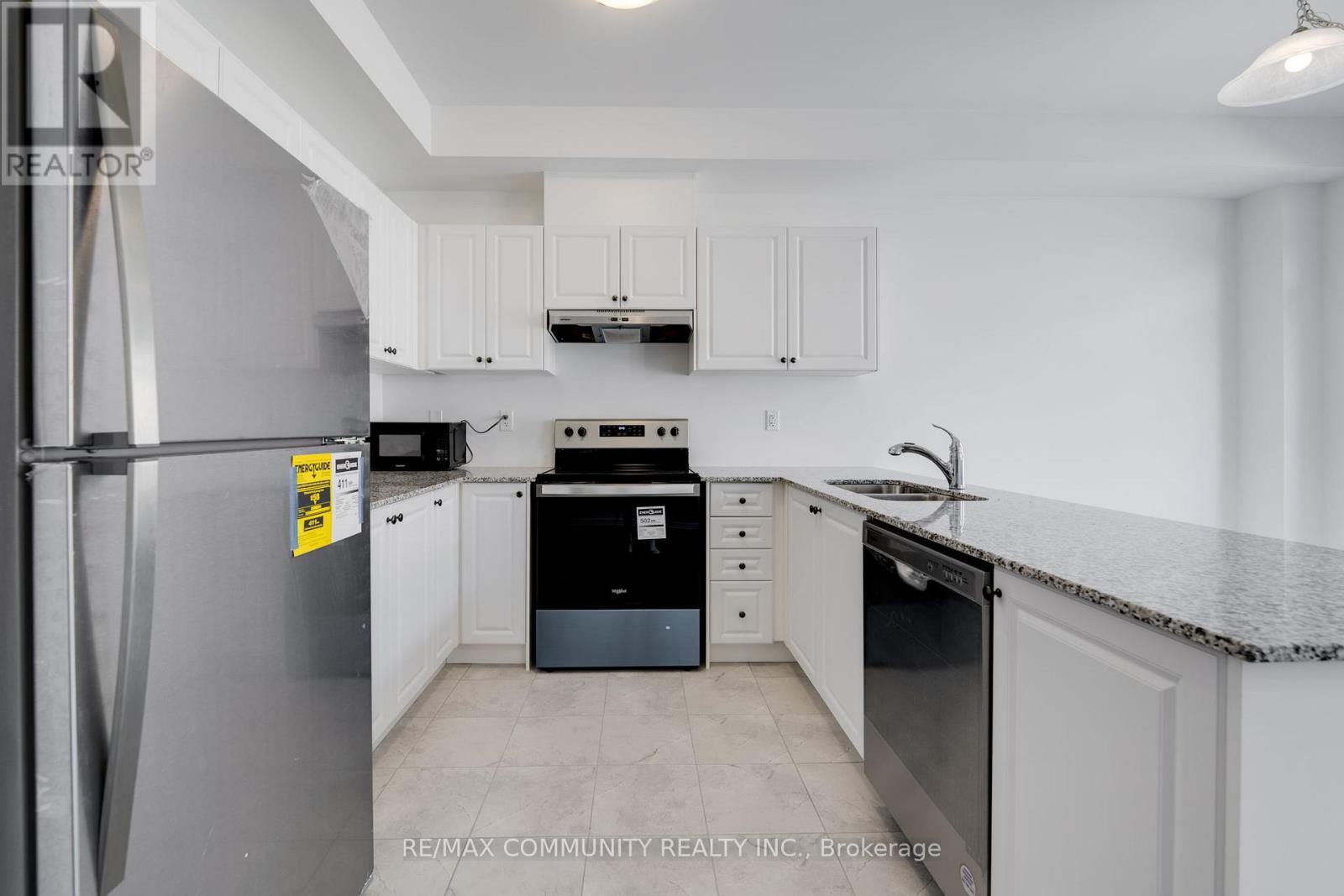 110 Morgan Avenue, Southgate, Ontario  N0C 1B0 - Photo 11 - X12412908