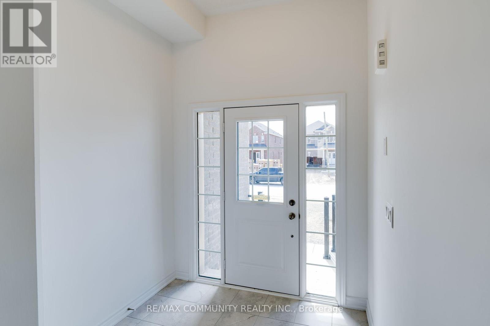110 Morgan Avenue, Southgate, Ontario  N0C 1B0 - Photo 2 - X12412908