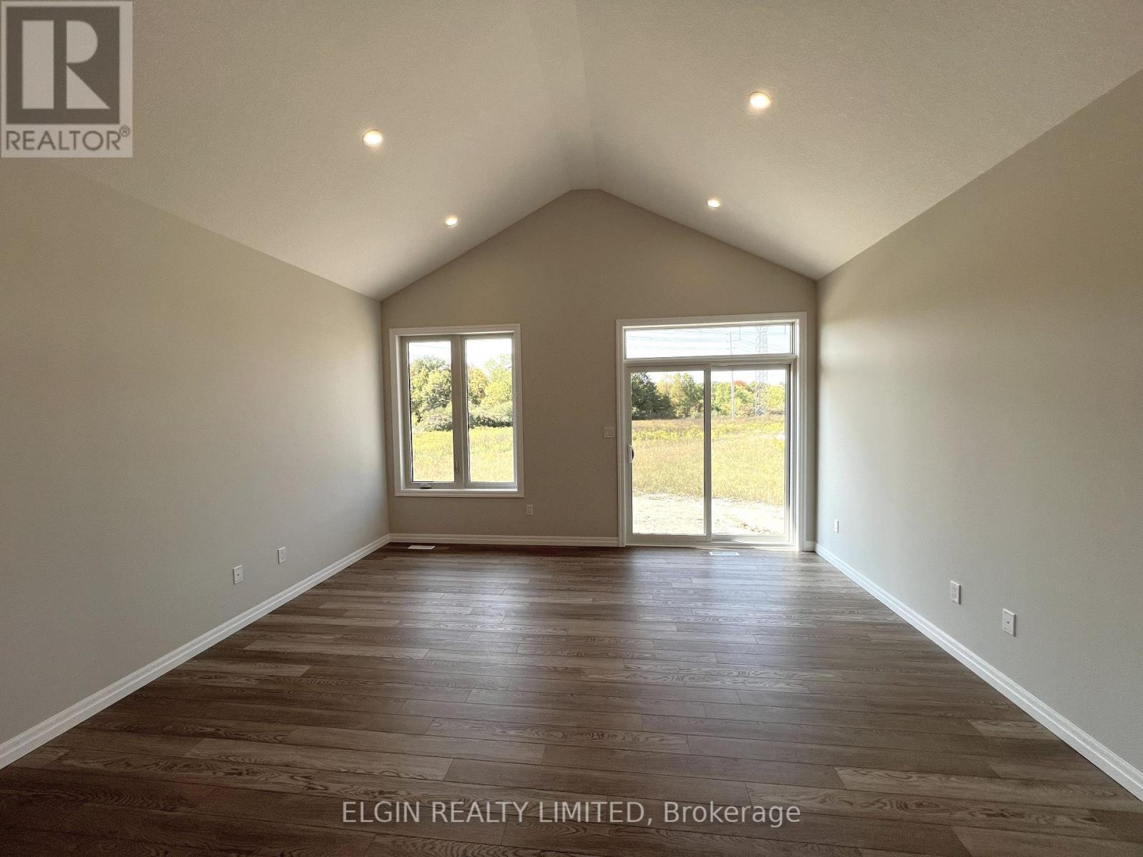 5 Columbus Court, Central Elgin, Ontario  N5P 0E5 - Photo 15 - X12413111