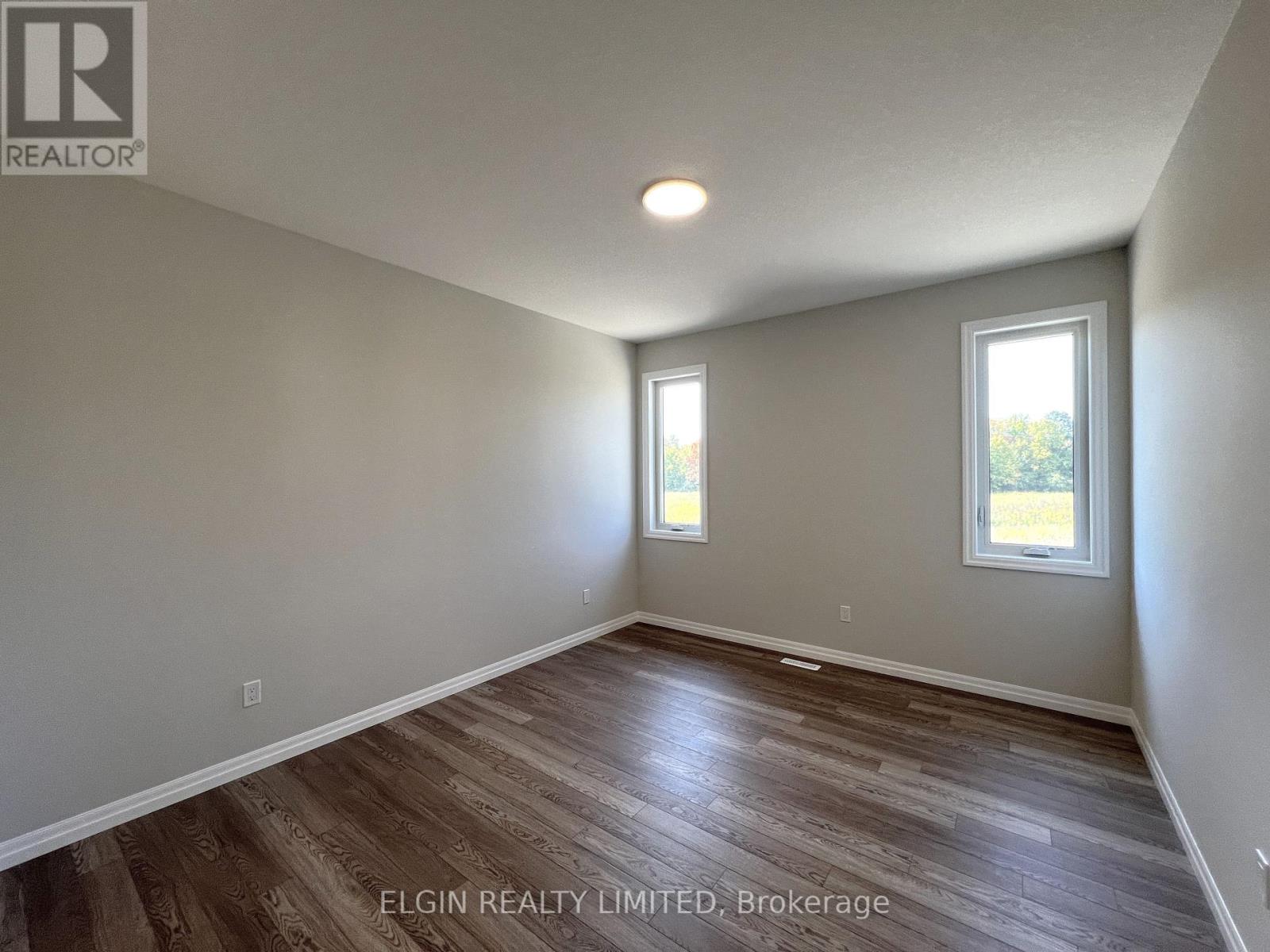 5 Columbus Court, Central Elgin, Ontario  N5P 0E5 - Photo 17 - X12413111