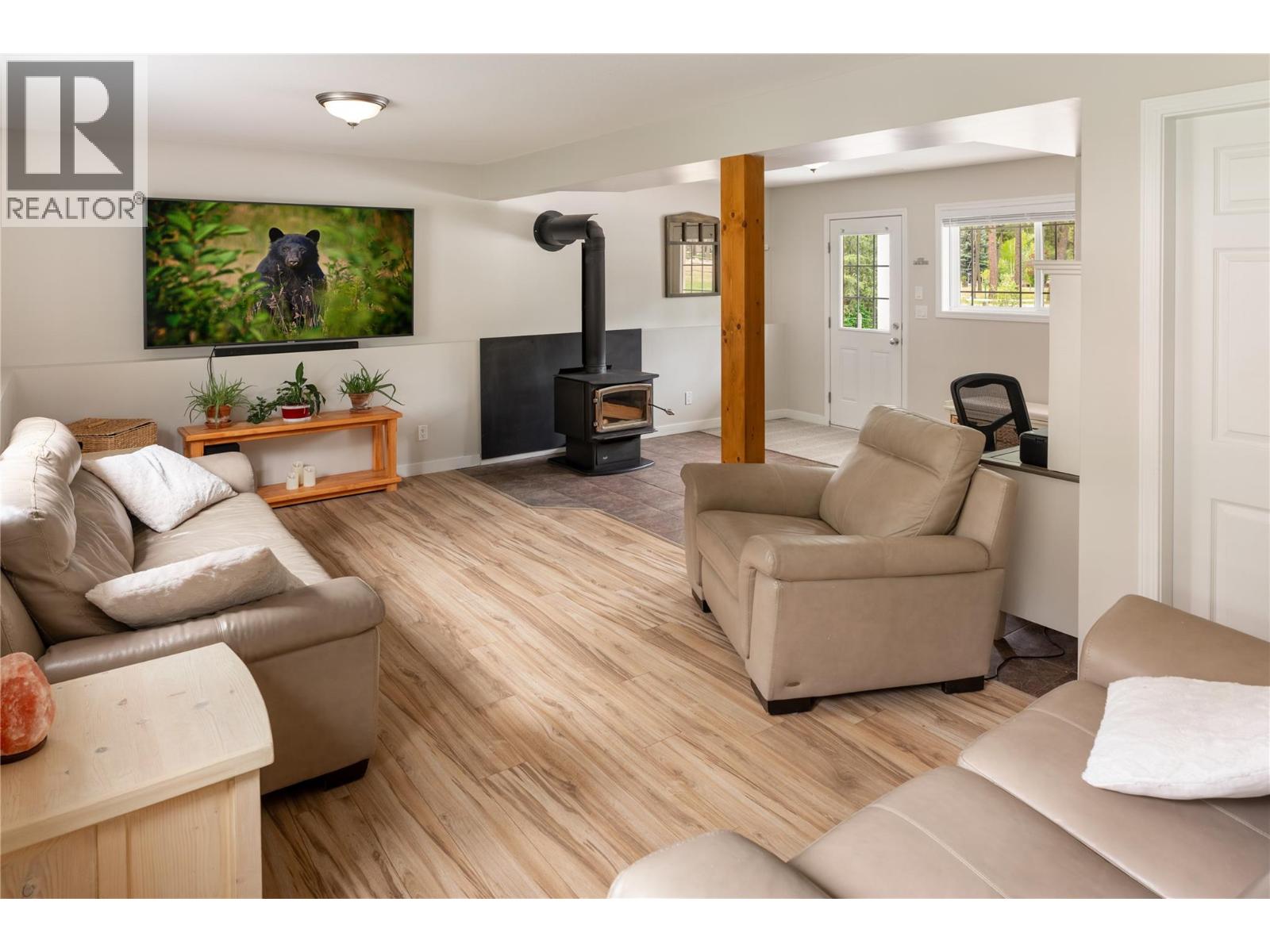 4635 Trepanier Road Peachland Photo 24