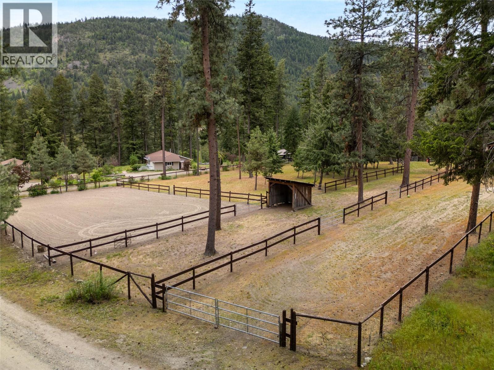 4635 Trepanier Road Peachland Photo 6