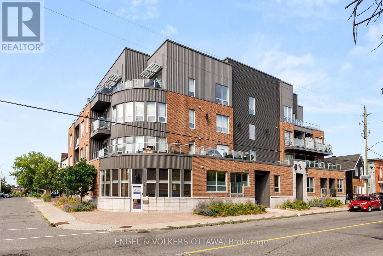 106 - 390 BOOTH STREET, Ottawa, Ontario