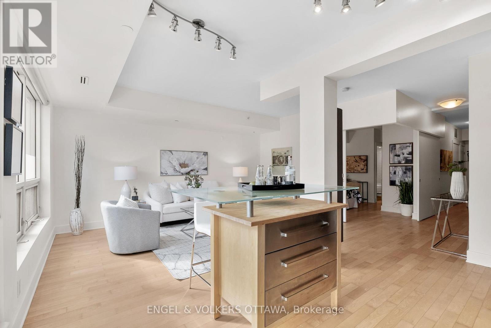 106 - 390 Booth Street, Ottawa, Ontario  K1R 7K6 - Photo 12 - X12413032