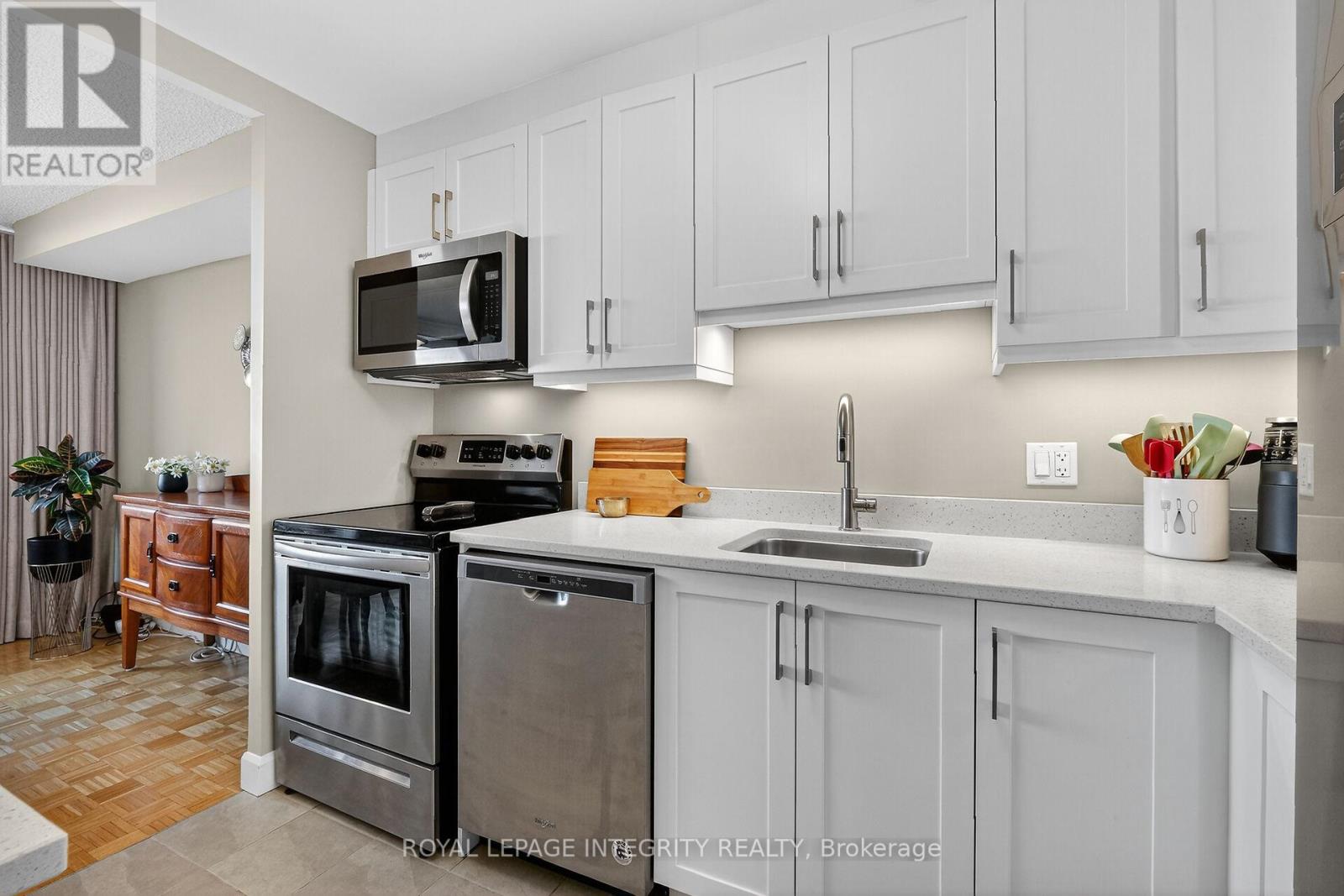 704 - 265 Poulin Avenue, Ottawa, Ontario  K2B 7Y8 - Photo 17 - X12413035