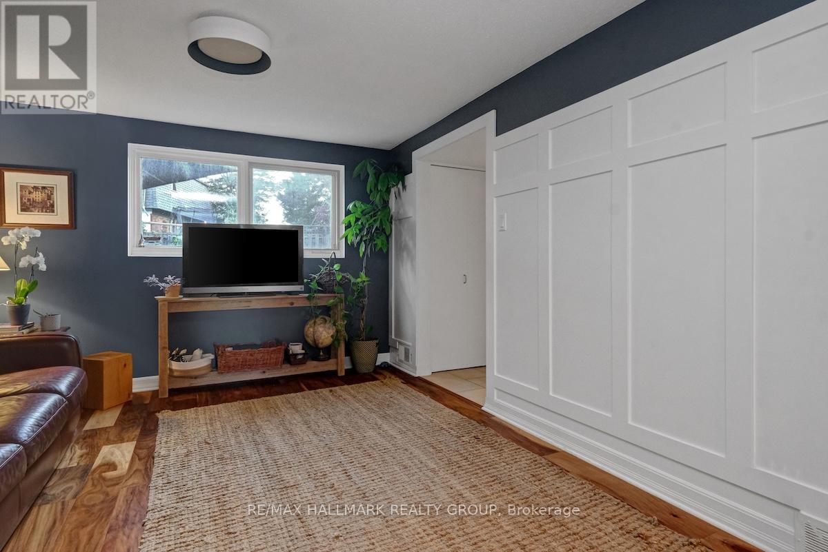 599 Duff Crescent, Ottawa, Ontario  K1J 7C6 - Photo 22 - X12413073