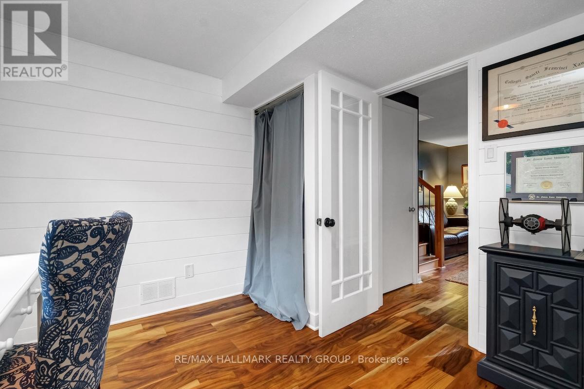 599 Duff Crescent, Ottawa, Ontario  K1J 7C6 - Photo 26 - X12413073