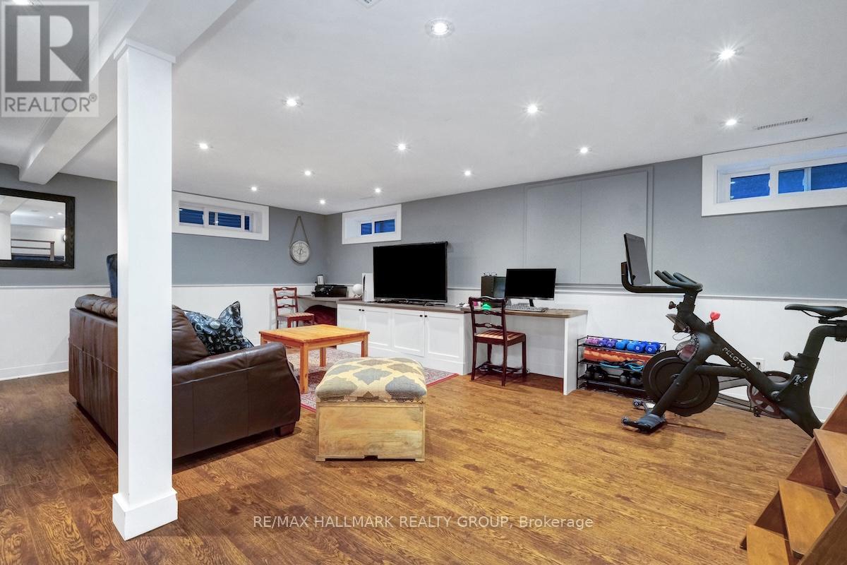599 Duff Crescent, Ottawa, Ontario  K1J 7C6 - Photo 30 - X12413073