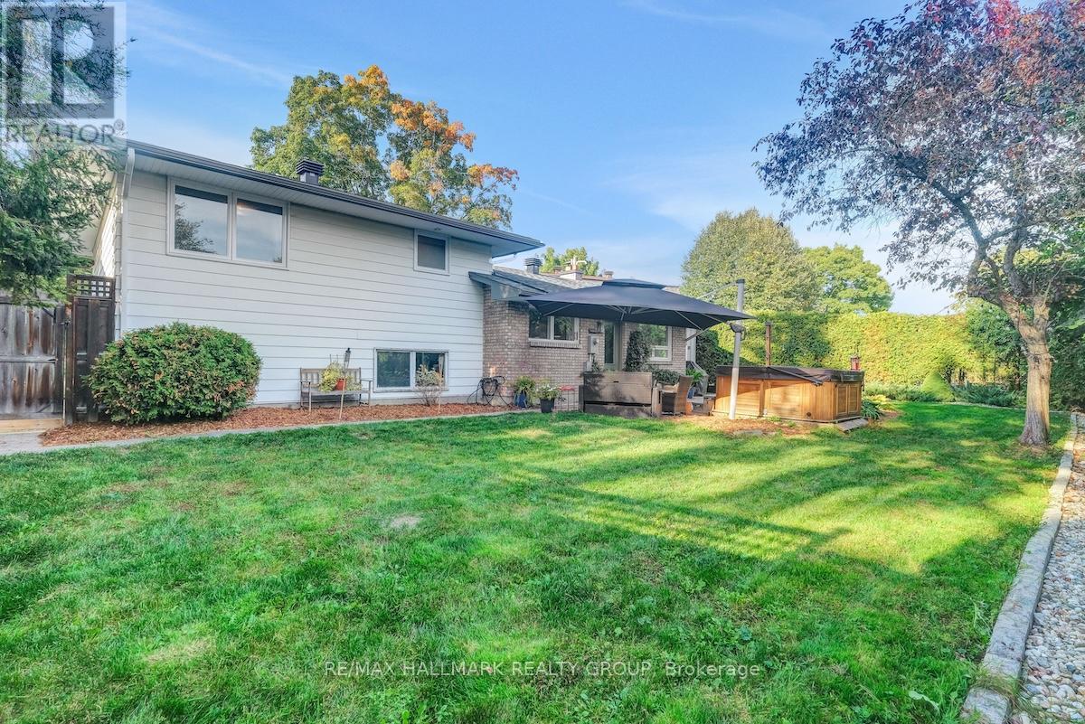 599 Duff Crescent, Ottawa, Ontario  K1J 7C6 - Photo 37 - X12413073
