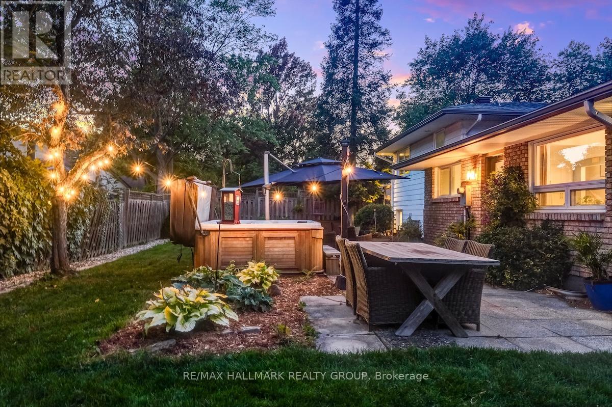 599 Duff Crescent, Ottawa, Ontario  K1J 7C6 - Photo 40 - X12413073