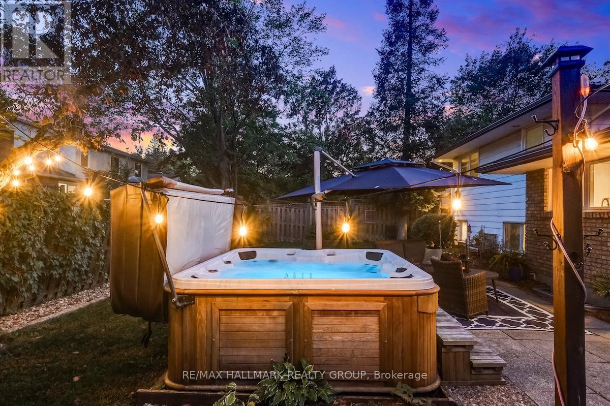 599 Duff Crescent, Ottawa, Ontario  K1J 7C6 - Photo 41 - X12413073