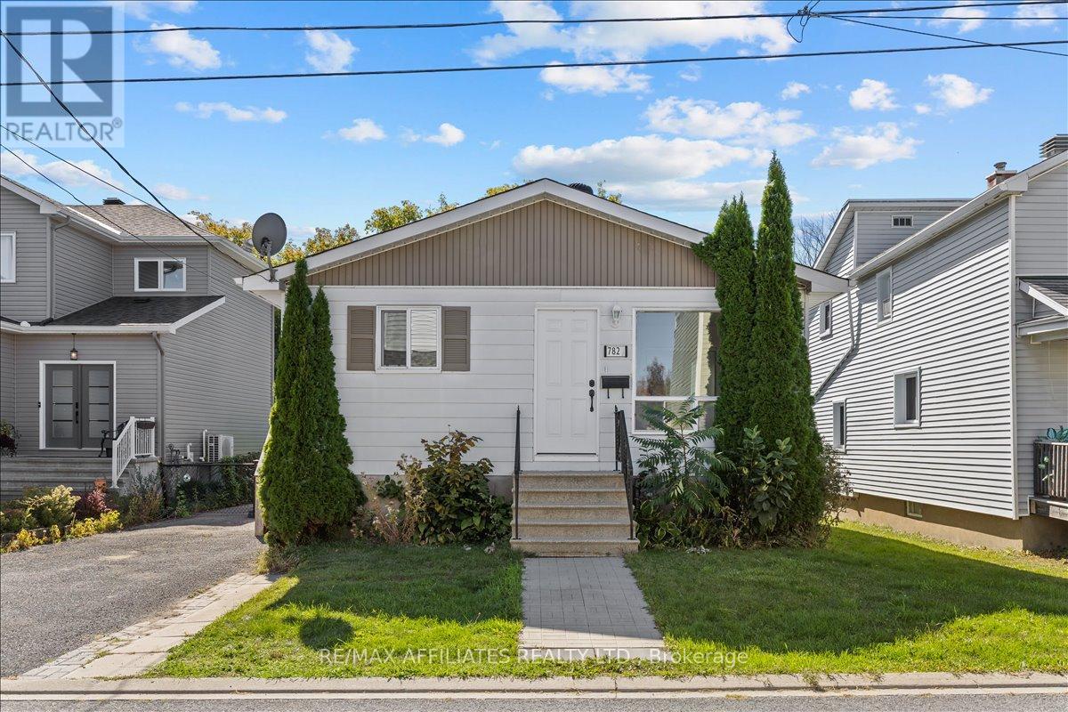 782 Powers Street, Clarence-Rockland, Ontario  K4K 1L5 - Photo 2 - X12413076
