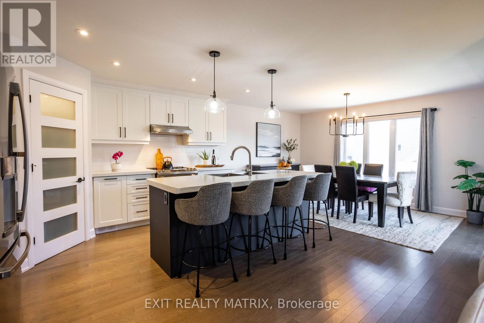 521 Marseille Street, Russell, Ontario  K0A 1W0 - Photo 13 - X12413089