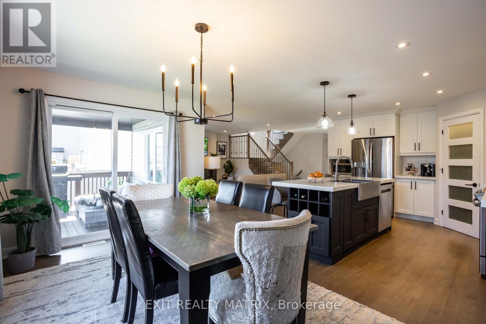 521 Marseille Street, Russell, Ontario  K0A 1W0 - Photo 18 - X12413089