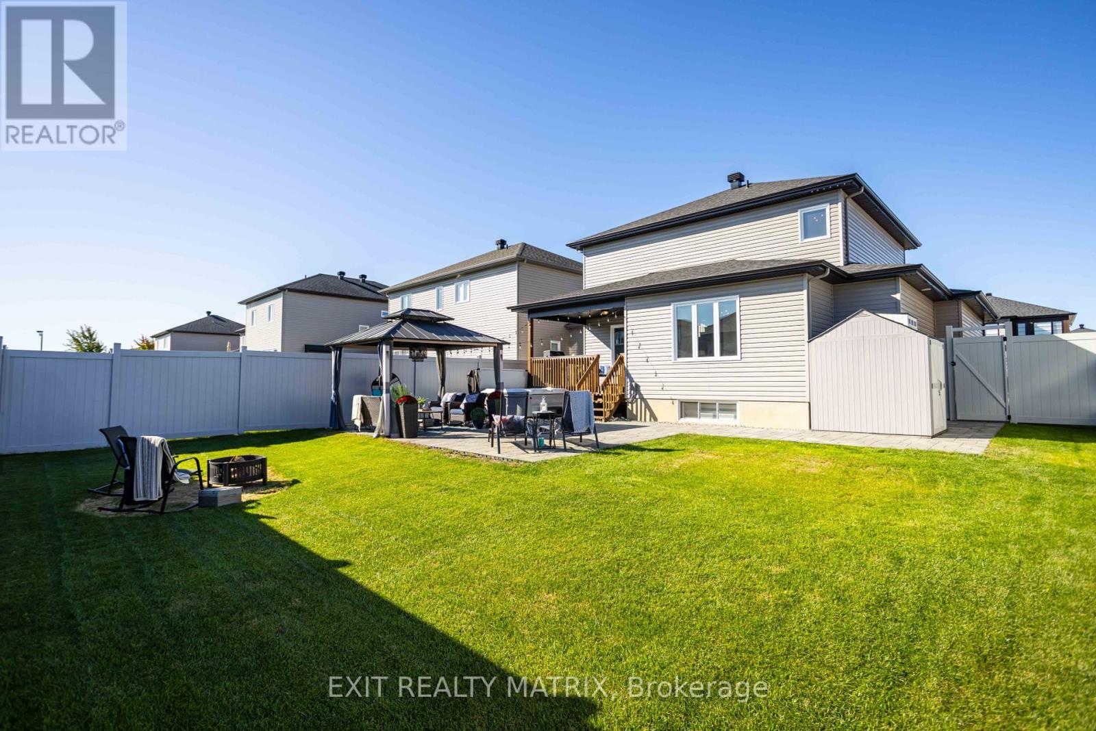 521 Marseille Street, Russell, Ontario  K0A 1W0 - Photo 39 - X12413089