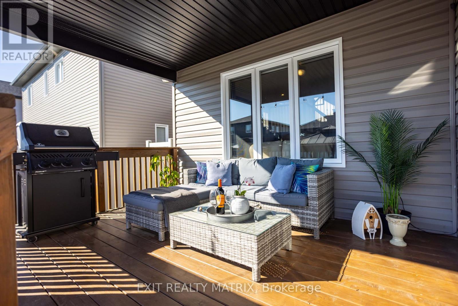 521 Marseille Street, Russell, Ontario  K0A 1W0 - Photo 42 - X12413089