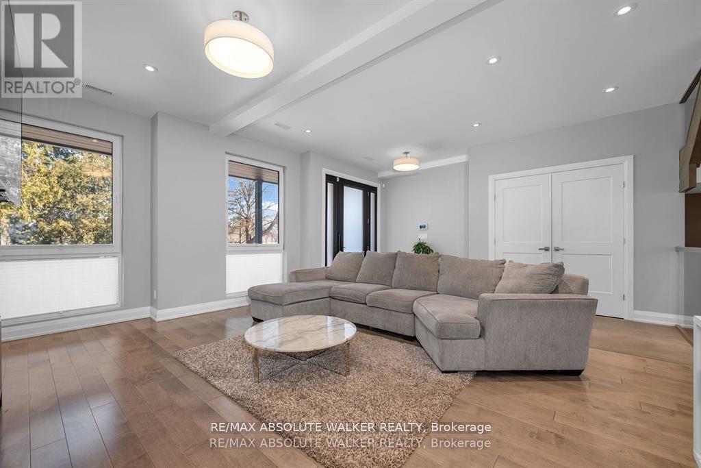 658 O'connor Street, Ottawa, Ontario  K1S 3R8 - Photo 6 - X12413117