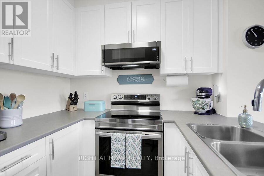 507 Radiant Private, Ottawa, Ontario  K2M 0M9 - Photo 16 - X12413170