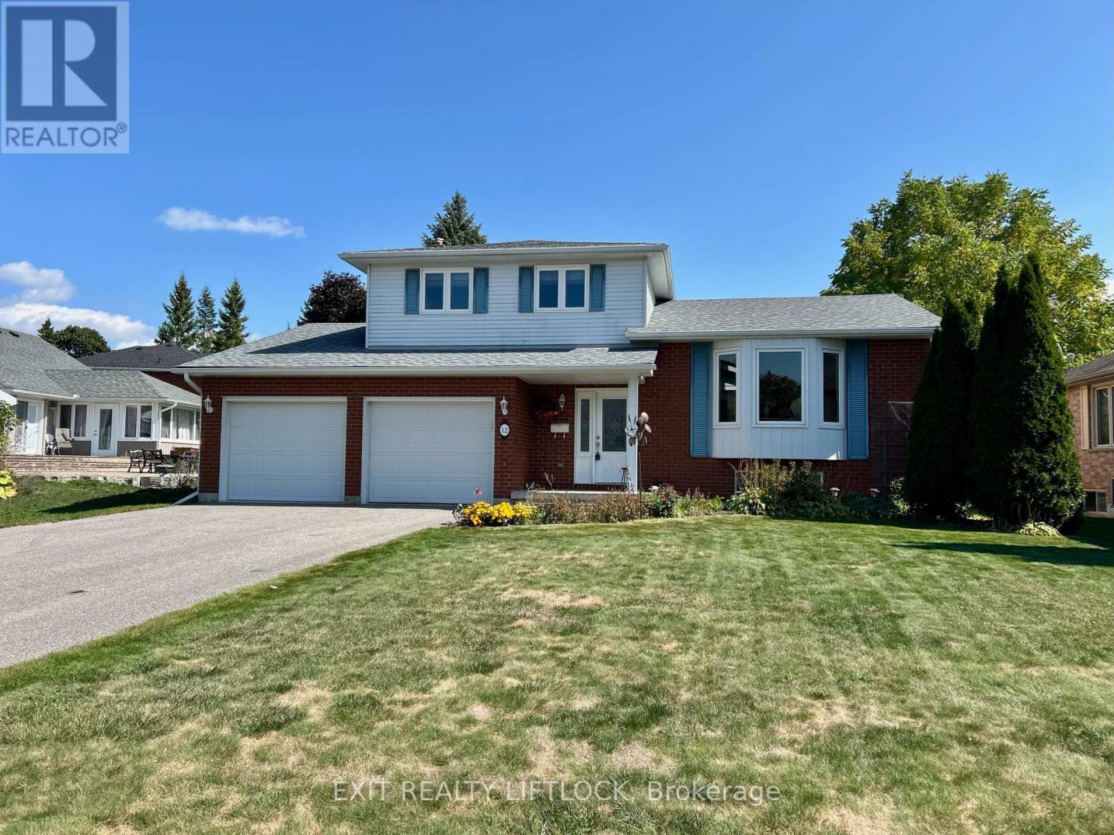 12 Victoria Avenue, Smith-Ennismore-Lakefield, Ontario  K0L 2H0 - Photo 2 - X12403946