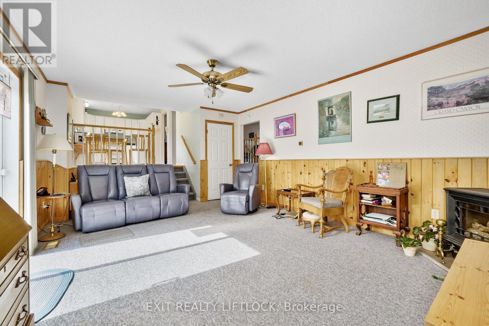 12 Victoria Avenue, Smith-Ennismore-Lakefield, Ontario  K0L 2H0 - Photo 14 - X12403946