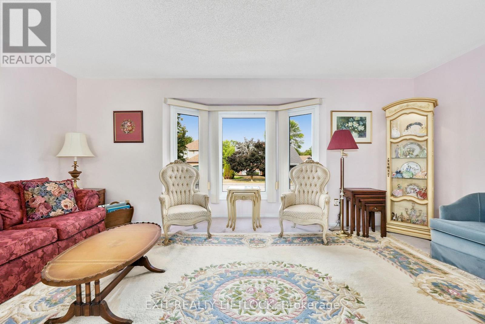 12 Victoria Avenue, Smith-Ennismore-Lakefield, Ontario  K0L 2H0 - Photo 7 - X12403946