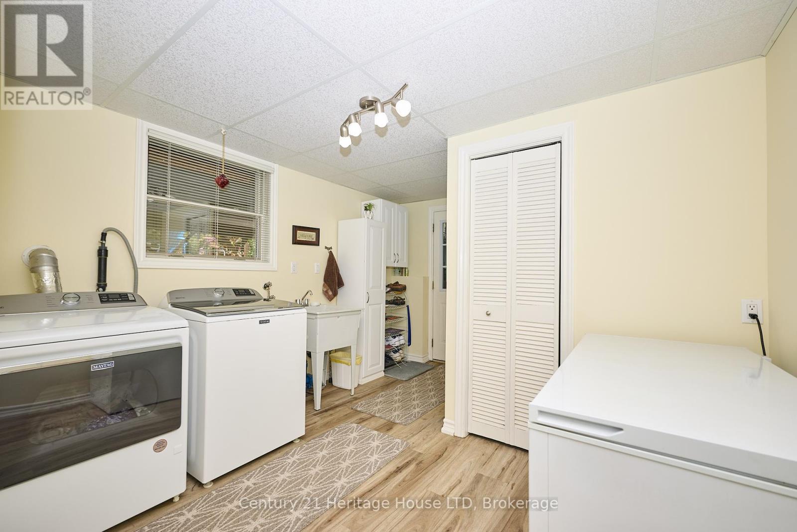 544 Rosehill Road, Fort Erie, Ontario  L2A 5M4 - Photo 46 - X12413166