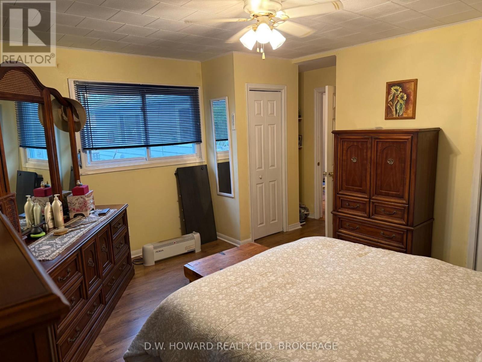 671 Parkdale Avenue, Fort Erie, Ontario  L2A 5B5 - Photo 13 - X12413172