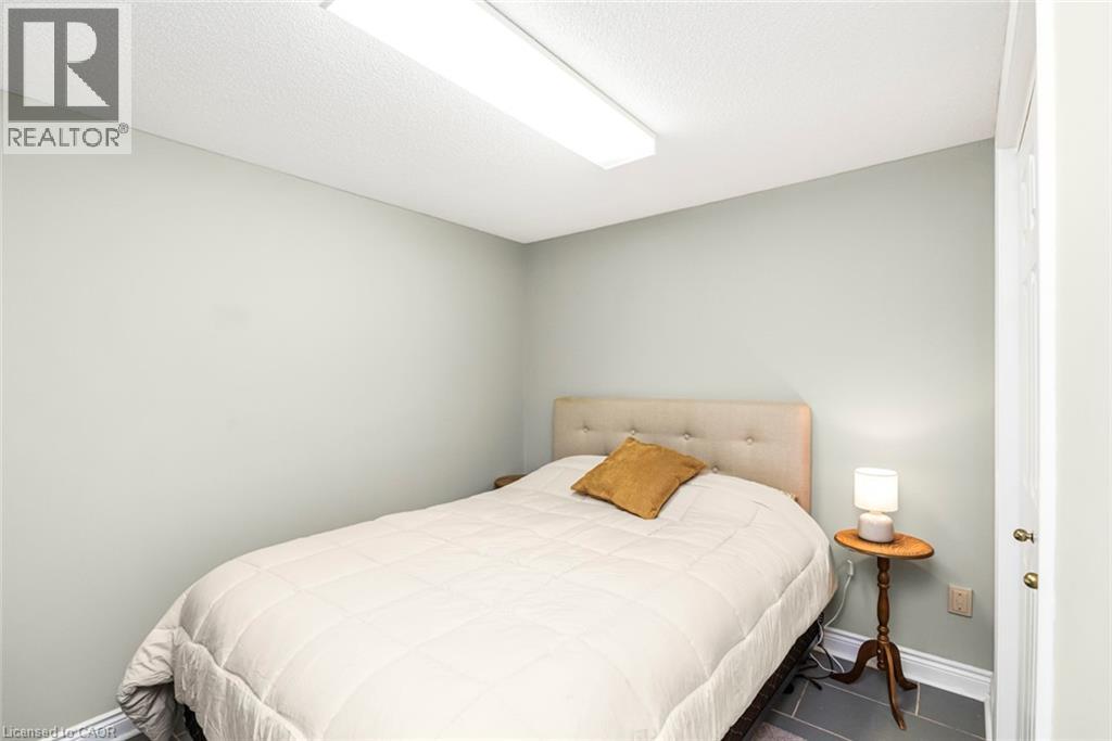 10 Wentworth Drive Unit# 36, Grimsby, Ontario  L3M 5G3 - Photo 28 - 40771399