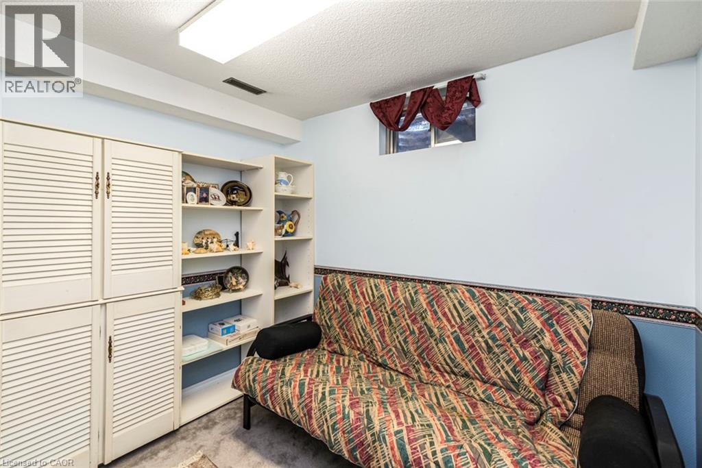 10 Wentworth Drive Unit# 36, Grimsby, Ontario  L3M 5G3 - Photo 29 - 40771399